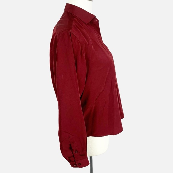 🍷 Maxwell’s Clothiers Burgundy Hand-Tailored Blouse – Silky and Lightweight🍷 - Picture 4 of 8